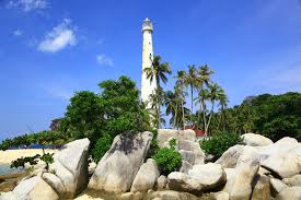 Menikmati Pesona Belitung dengan Paket Tour Tanpa Hotel